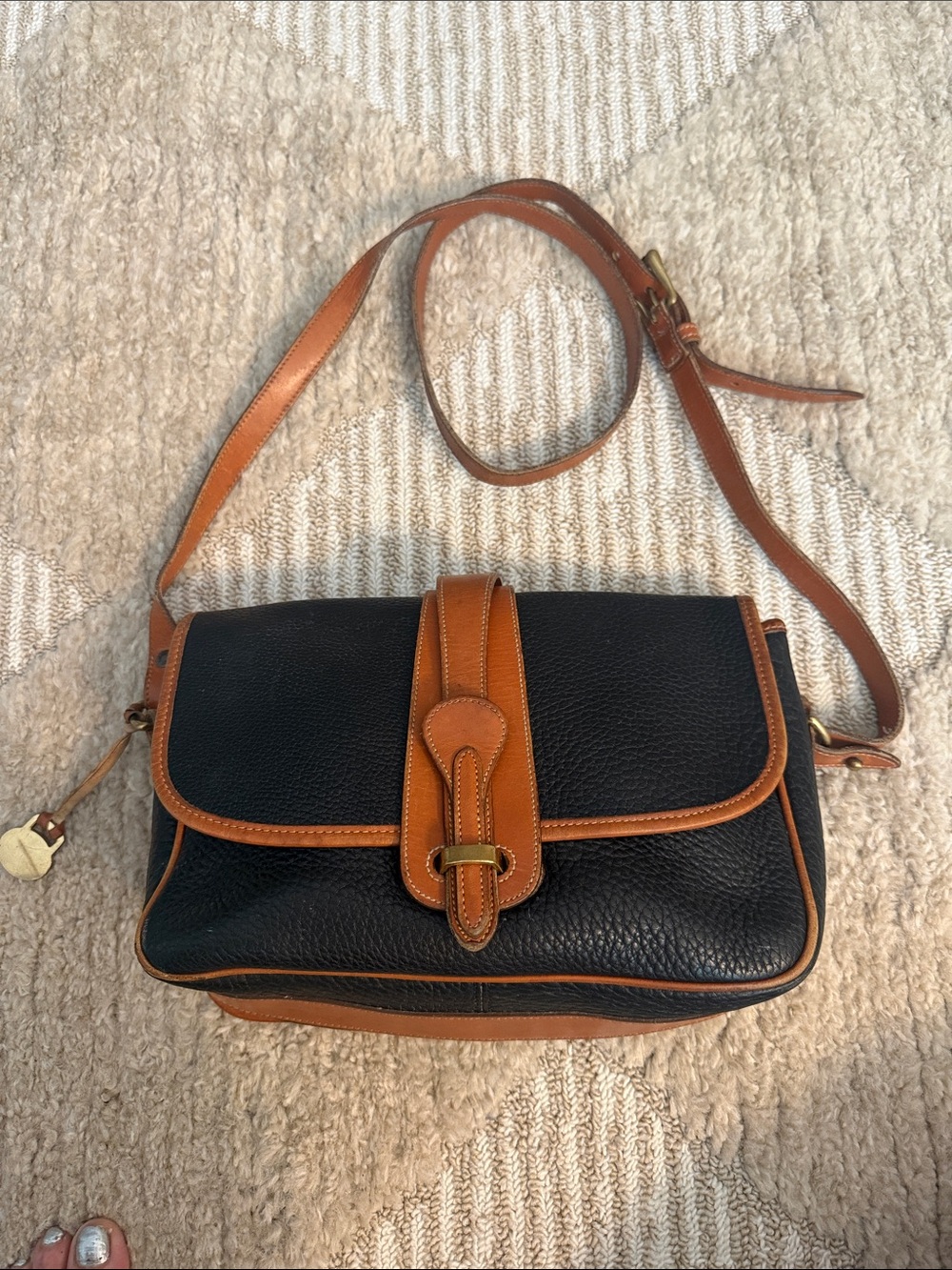 Vintage Dooney and Bourke Classic Black and Tan Leather Crossbody Bag